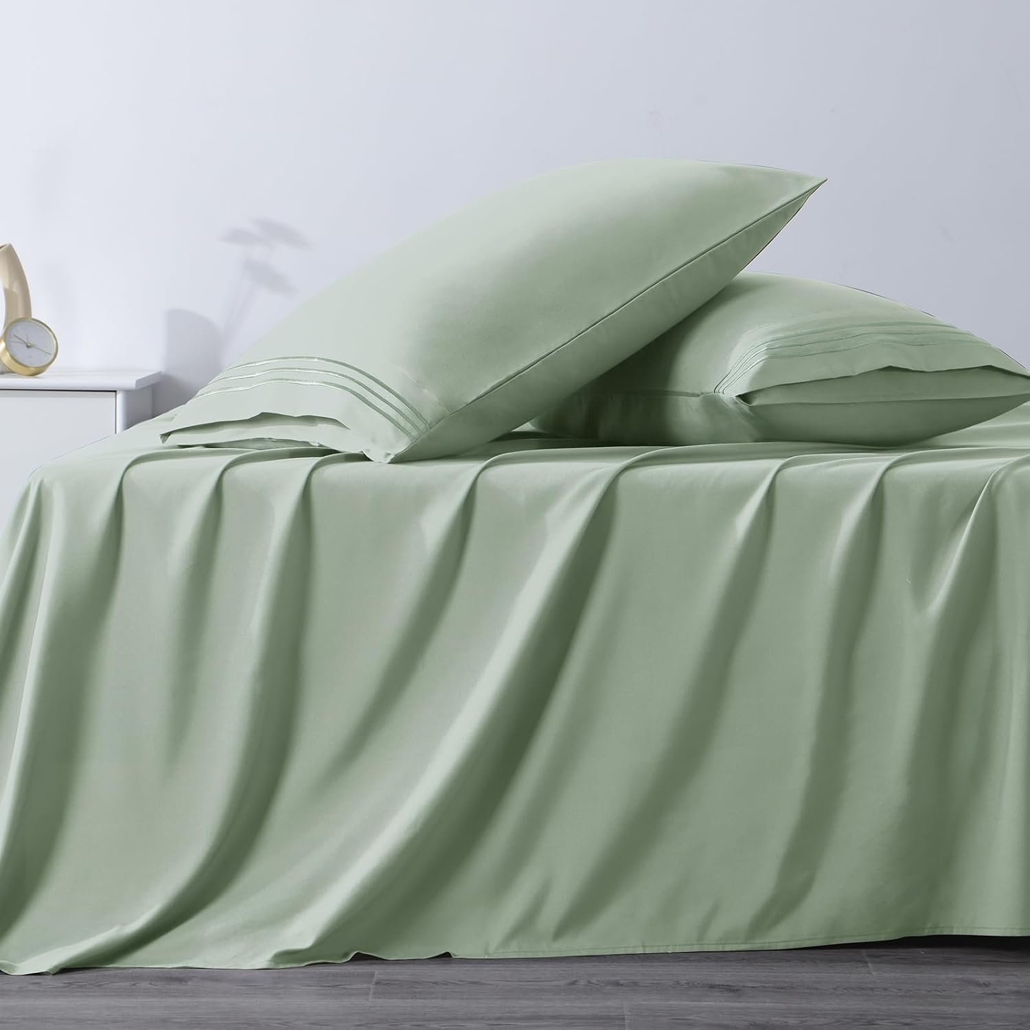 2 Pack - Queen Size 20x30 Inch Sage Green Microfiber Pillowcases with Envelope Closure, Soft and Breathable - Image 2