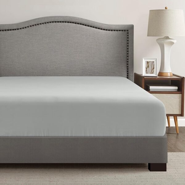 Moisture-wicking fitted sheet (fitted sheet only), ultra-soft, colorfast, fully elastic deep pocket design, fits 16-inch thick mattresses. Cool summer sheets to relieve night sweats, Queen size, grey