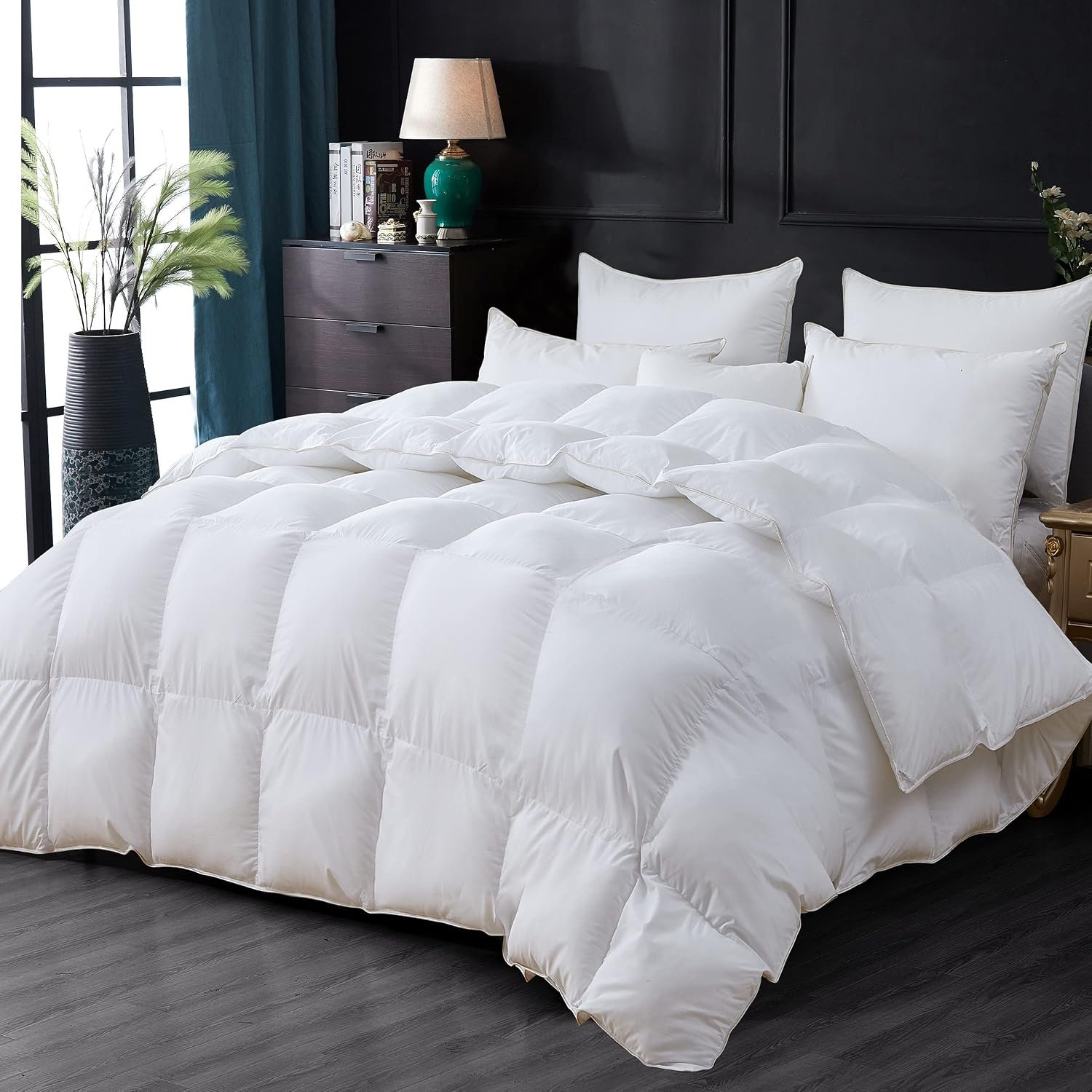 Luxurious All-Season Goose Down Feather Fiber Comforter Queen Size Duvet Insert, Premium White Solid Plain Design, Premium Baffle Box, 100% Egyptian Cotton, 70 oz Fill Weight - Image 2